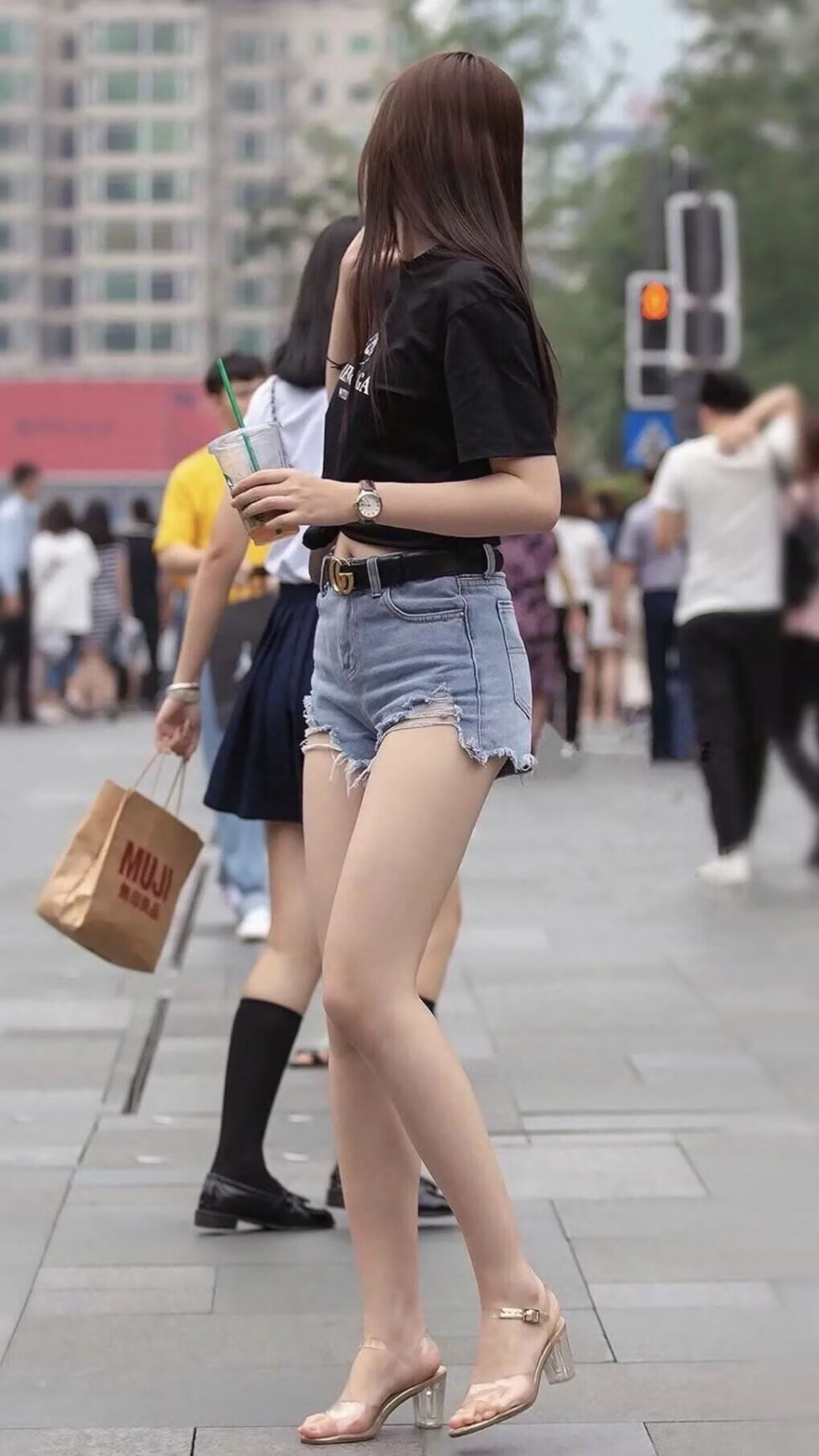 kaiyun开云·官方网站-_运动员抗疫坚持：体育赛事背后的不屈精神_，疫情 运动员