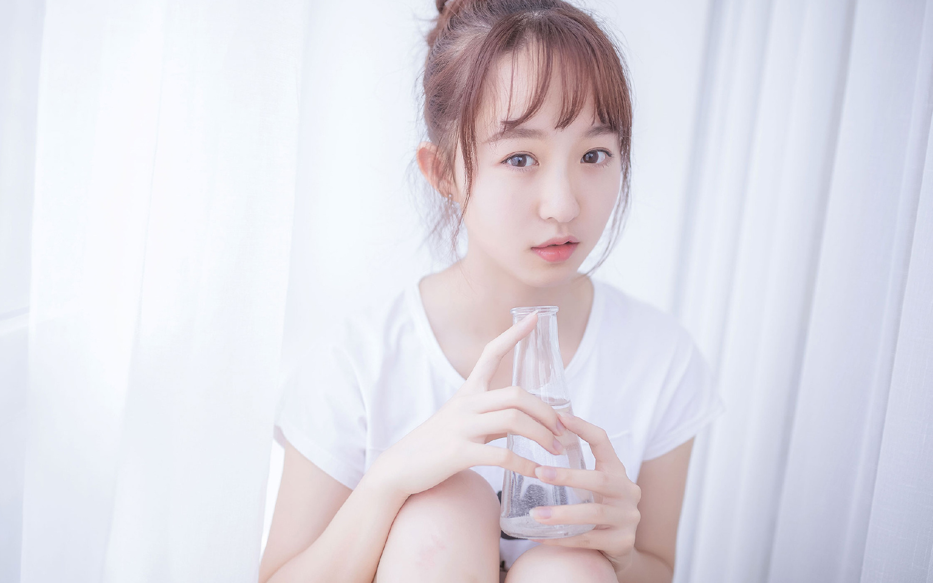 _运动员抗疫坚持：体育赛事背后的不屈精神_，疫情 运动员