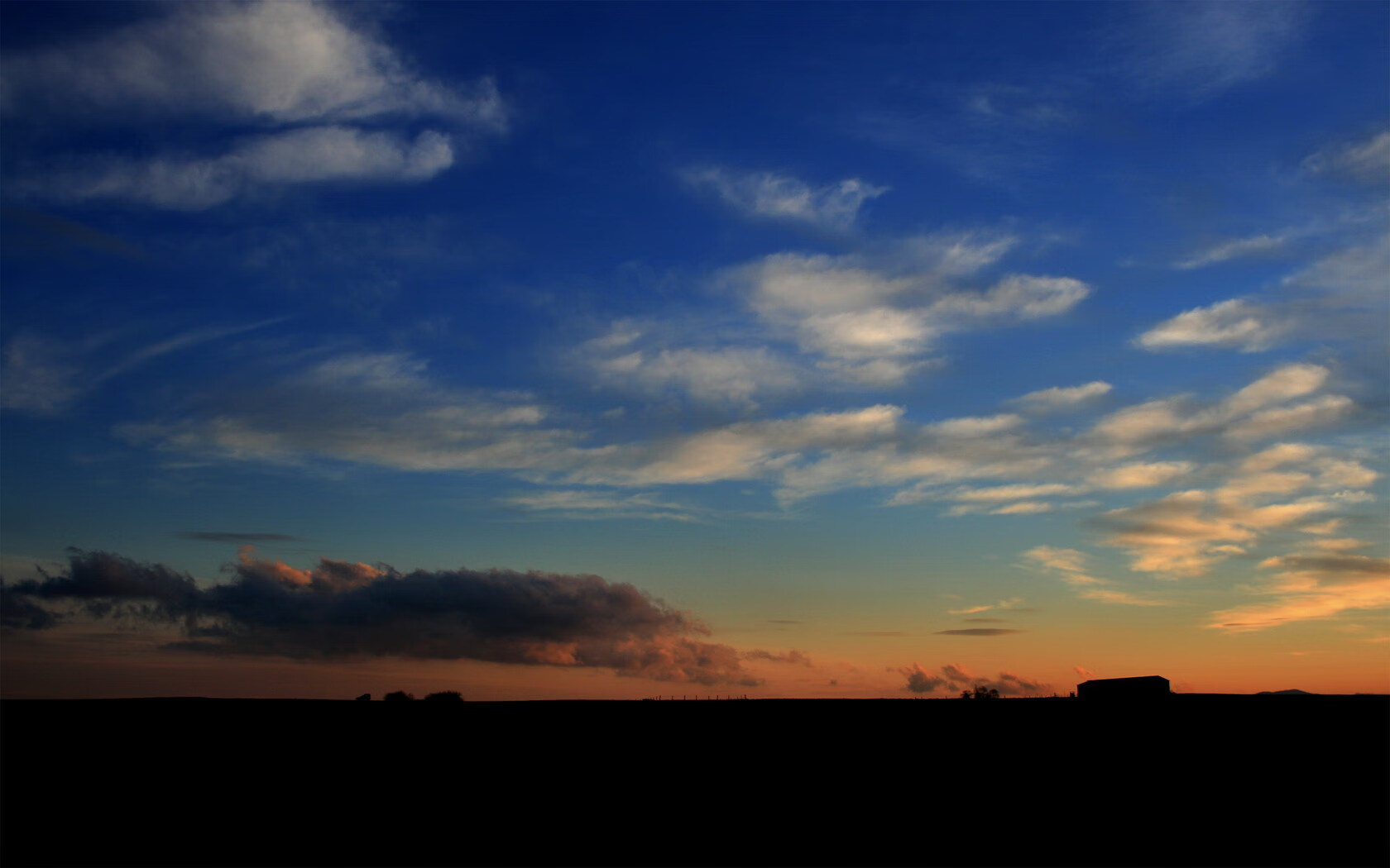 Kaiyun(中国)开云-基：全黑队防线的“支柱”，每次挑战都能化险为夷