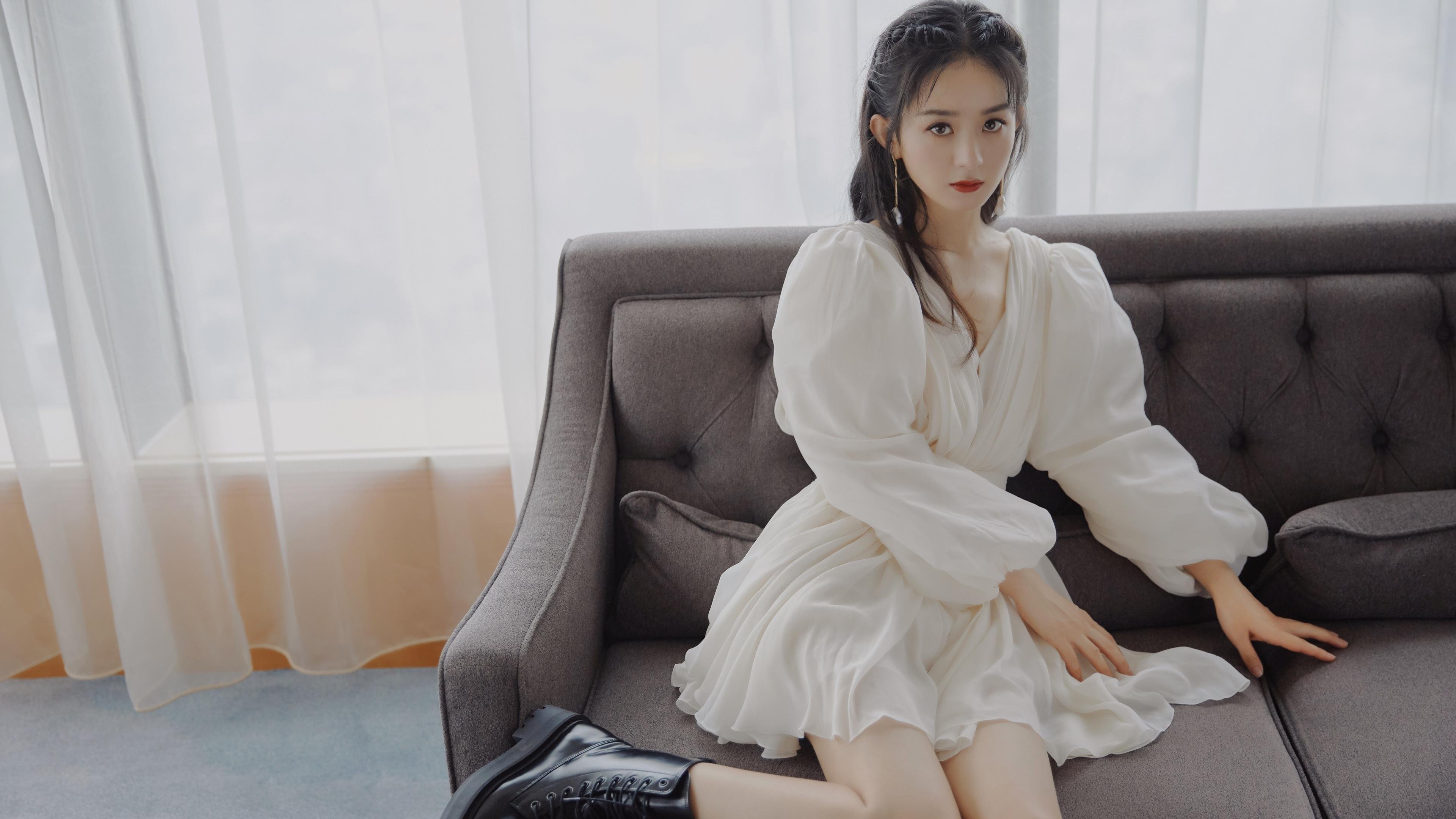 尼尔·巴特尔在橄榄球赛场上的稳定表现,提升袋鼠队整体实力,巴特尔防奥尼尔